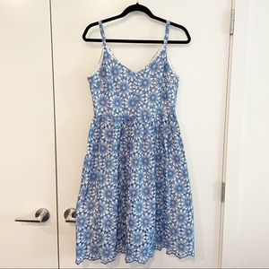Simons CONTEMPORAINE Blue Daisy Print Cutout Embroidered Dress Size 4